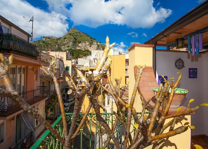 Mikittos Apartment Taormina