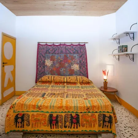 Mikittos Таормина