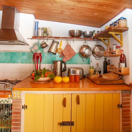 Mikittos Апартаменты Таормина