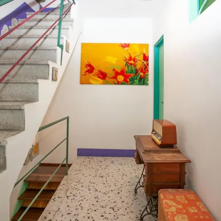 Mikittos Apartment *