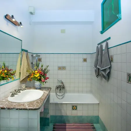 Апартаменты Mikittos